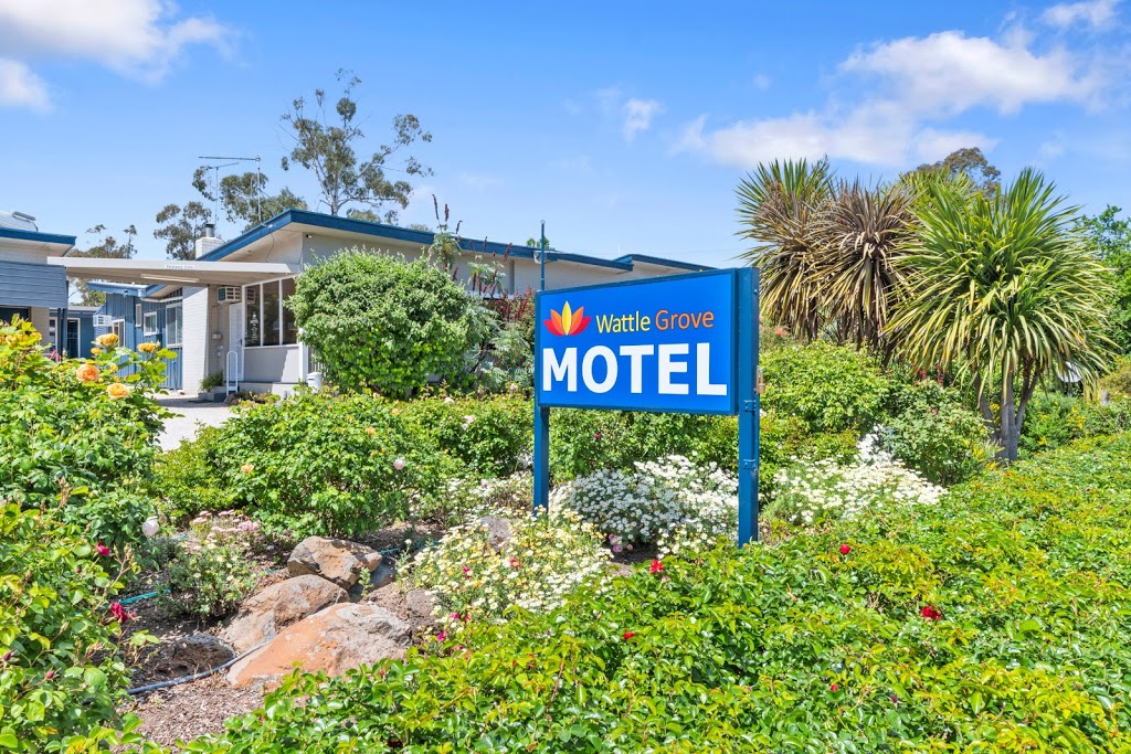 Wattle Grove Motel | lodging | 65 Derby Rd, Maryborough VIC 3465, Australia | 0354611877 OR +61 3 5461 1877