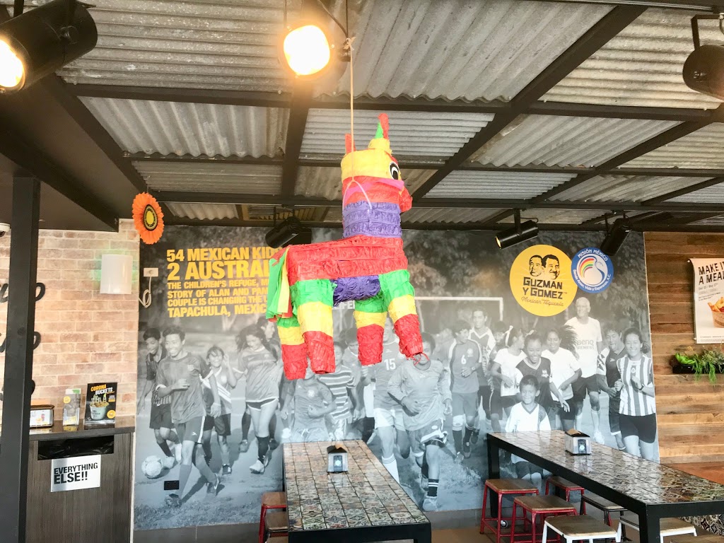 Guzman Y Gomez | restaurant | Super Rooster Centre, 2/794A Ruthven St, South Toowoomba QLD 4350, Australia | 0731881719 OR +61 7 3188 1719
