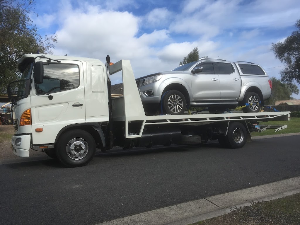 Rip It Up Towing & Bob Cat Services | 19 Skinner St, Bittern VIC 3918, Australia | Phone: 0414 869 113