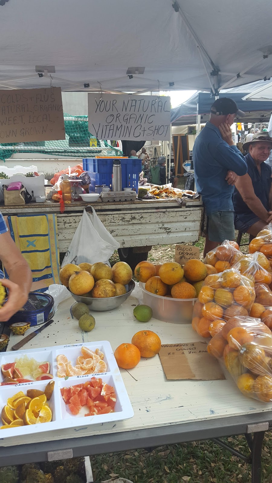 Mossman Saturday Market | 5 Foxton Ave, Mossman QLD 4873, Australia