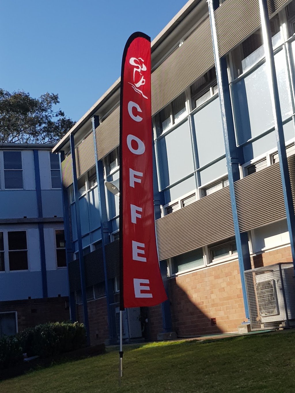 Sharons Shake Shack | cafe | Cumberland St, East Maitland NSW 2323, Australia