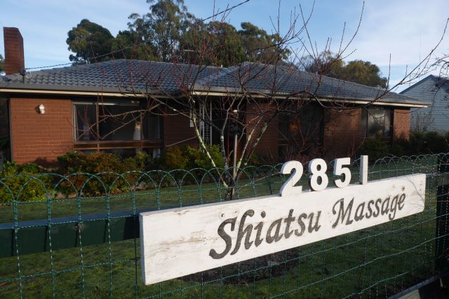 Shan Lin Shiatsu Massage Daylesford | 2851 Ballan-Daylesford Rd, Daylesford VIC 3460, Australia | Phone: 0423 357 694