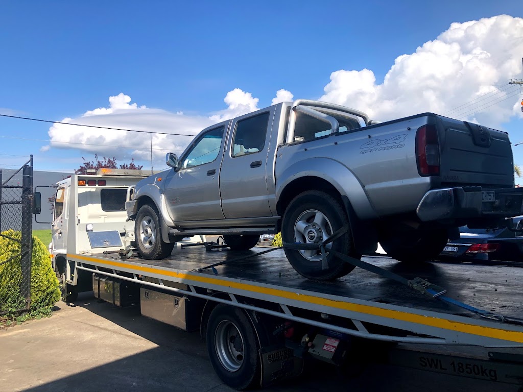 Fastway Towing Service | 4 Forster St, Norlane VIC 3214, Australia | Phone: 0468 639 228