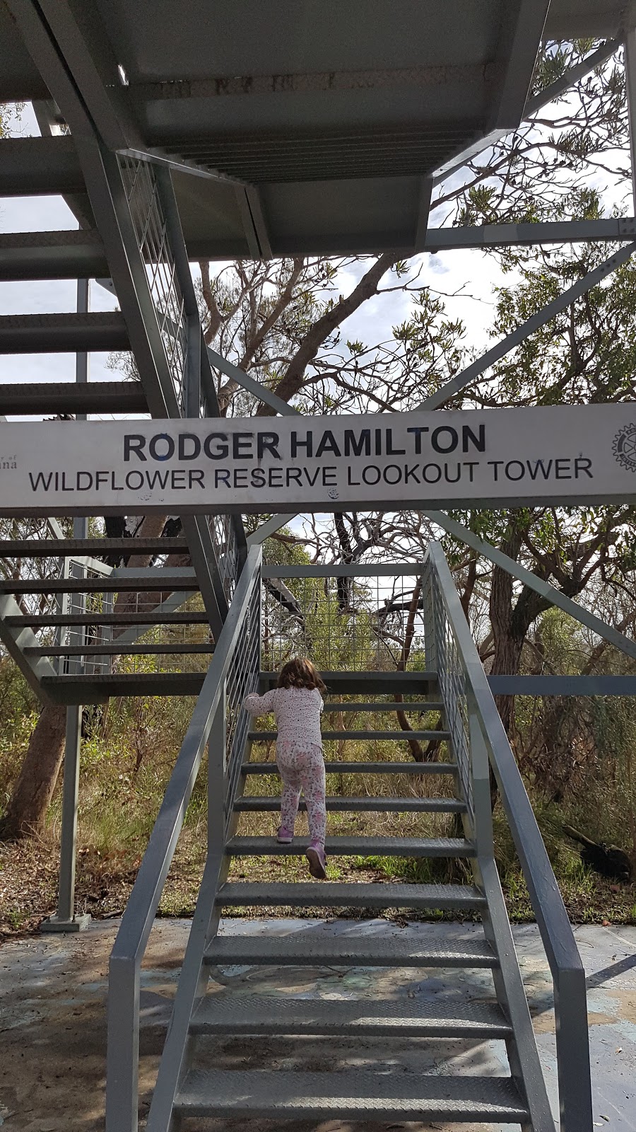 Rodger Hamilton Reserve | park | Unnamed Road, Orelia WA 6167, Australia