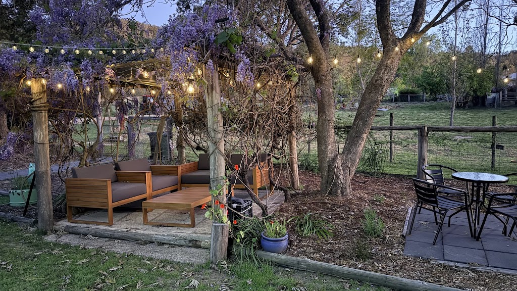 Martali Cottage | 2139 Pyramids Rd, Wyberba QLD 4382, Australia | Phone: 0476 189 631