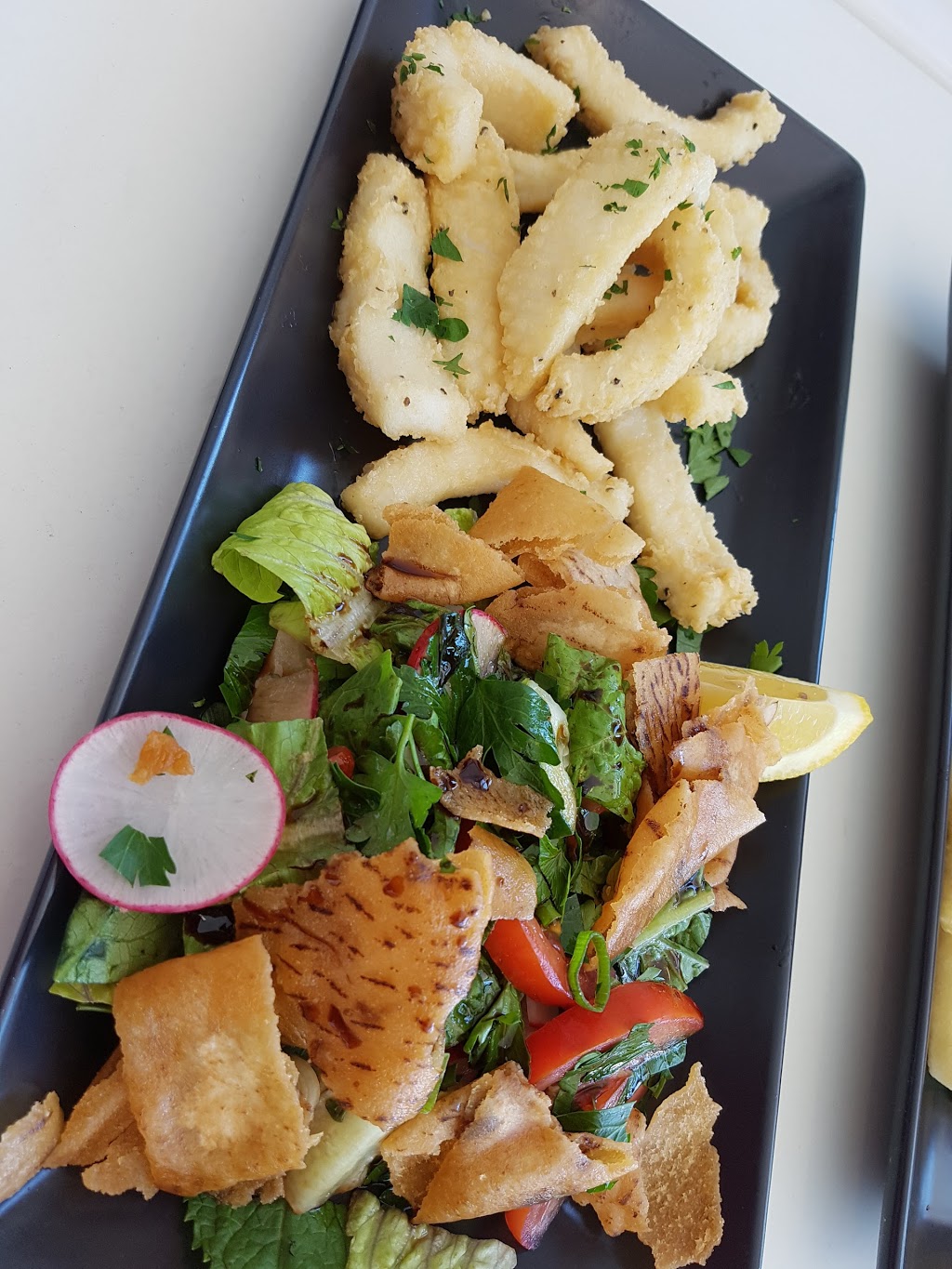 Seafood Creations fish and chips shop | restaurant | 5/1142 Mt Alexander Rd, Essendon VIC 3040, Australia | 0393744477 OR +61 3 9374 4477