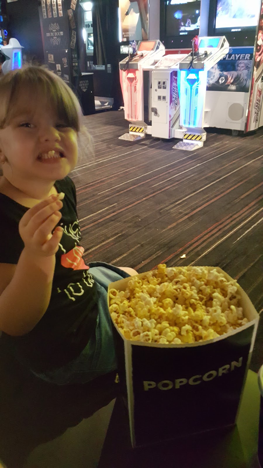 Reading Cinemas Townsville | movie theater | 30 Hervey Range Rd, Thuringowa Central QLD 4817, Australia | 0747236666 OR +61 7 4723 6666