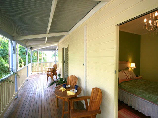 Noosa Country House | 93 Duke Rd, Doonan QLD 4562, Australia | Phone: (07) 5471 0121