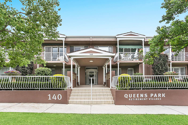 Queens Park Retirement Village | health | 140 Carrington Rd, Waverley NSW 2024, Australia | 1300687738 OR +61 1300 687 738