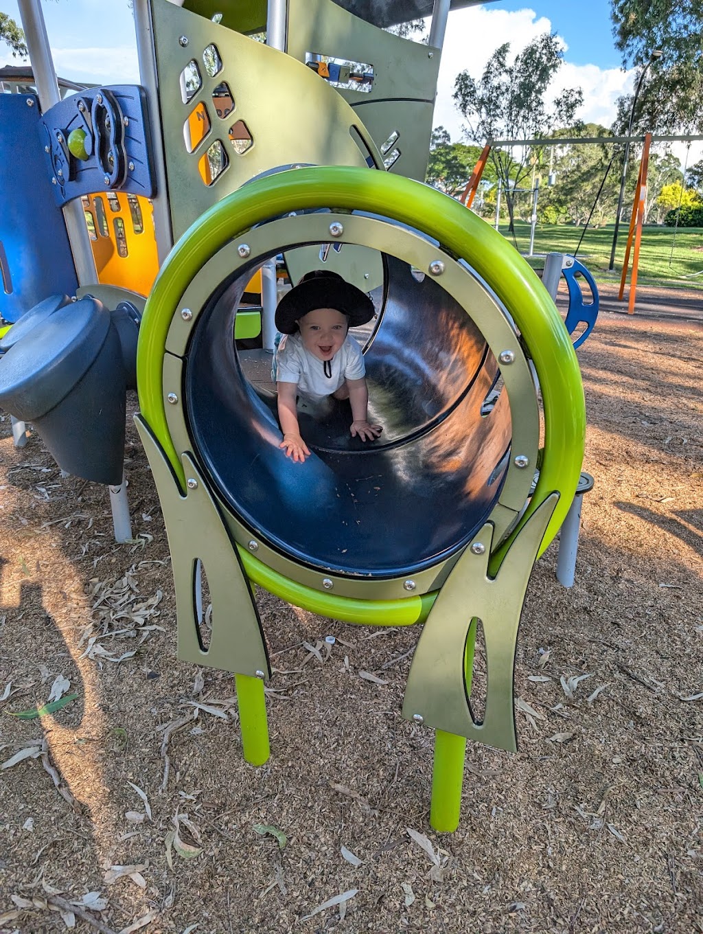 Eromanga Street Park | 27/21 Eromanga St, Carindale QLD 4152, Australia | Phone: 34038888