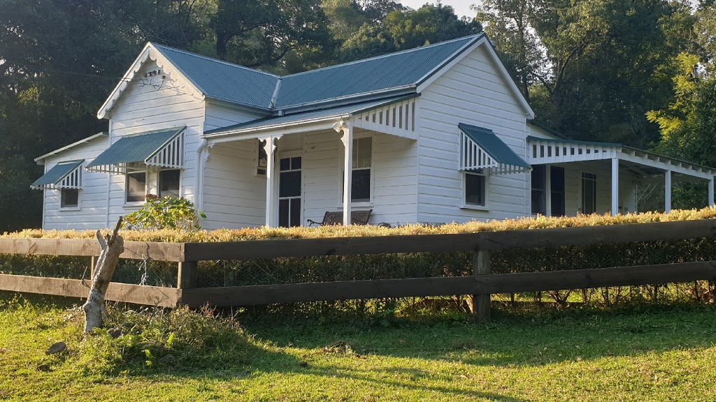 Blue Hills Cottage | lodging | 586 Hogans Rd, Upper Lansdowne NSW 2430, Australia | 0448063915 OR +61 448 063 915