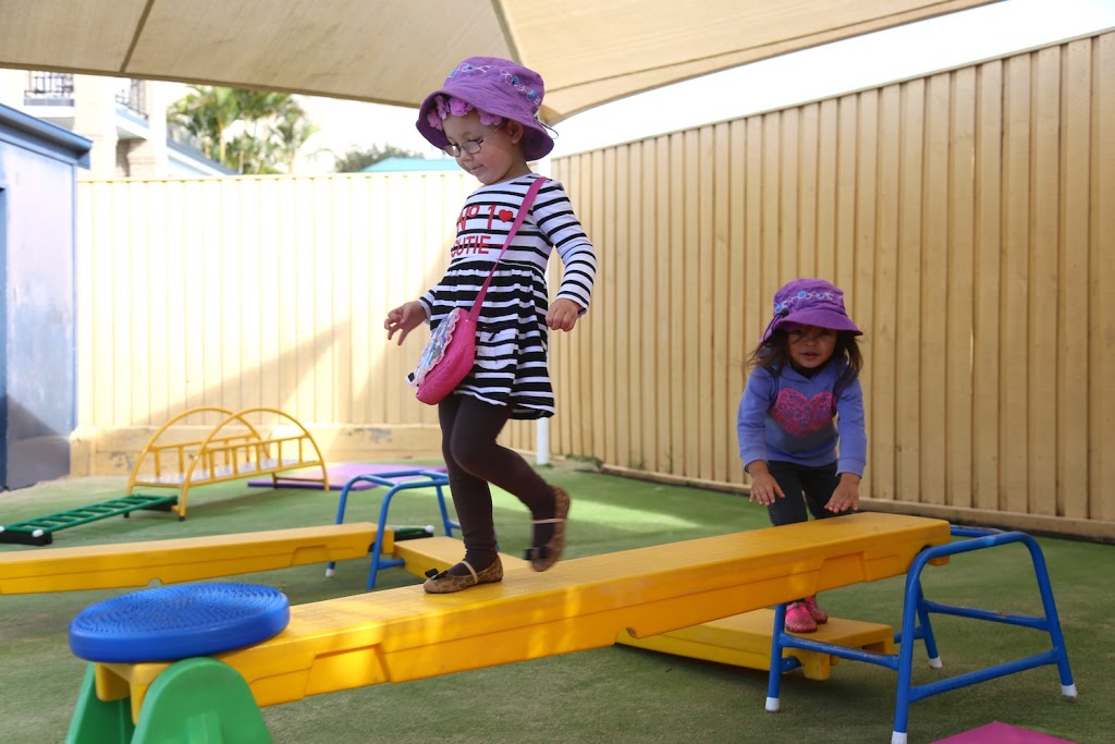 Goodstart Early Learning Dapto | school | 17 Parkside Dr, Dapto NSW 2530, Australia | 1800222543 OR +61 1800 222 543