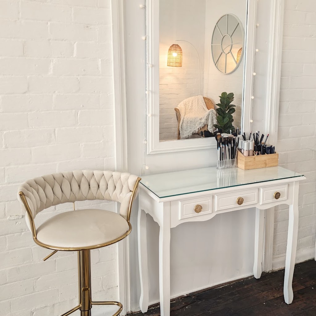 Sage Beauty and Soul | Shop 66/62 Adelaide St, Blayney NSW 2799, Australia | Phone: 0401 204 566