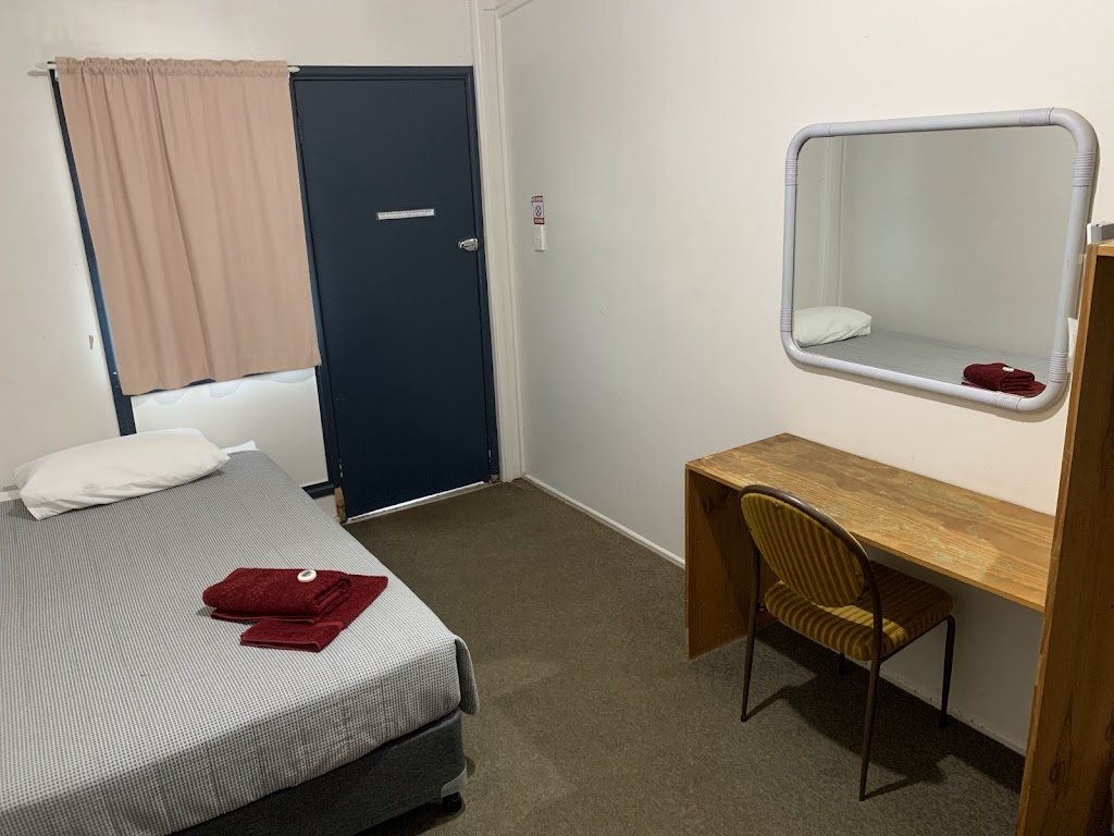Billabong Hotel Motel | 5 Murray St, Cunnamulla QLD 4490, Australia | Phone: (07) 4655 0800