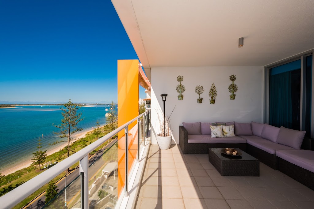 Silvershore Apartments On The Broadwater | 21 Brighton St, Biggera Waters QLD 4216, Australia | Phone: (07) 5500 2000