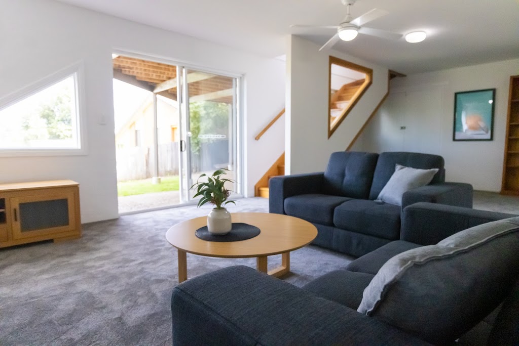 Dalmeny Beach House | 9 Dulling St, Dalmeny NSW 2546, Australia | Phone: 0425 370 716