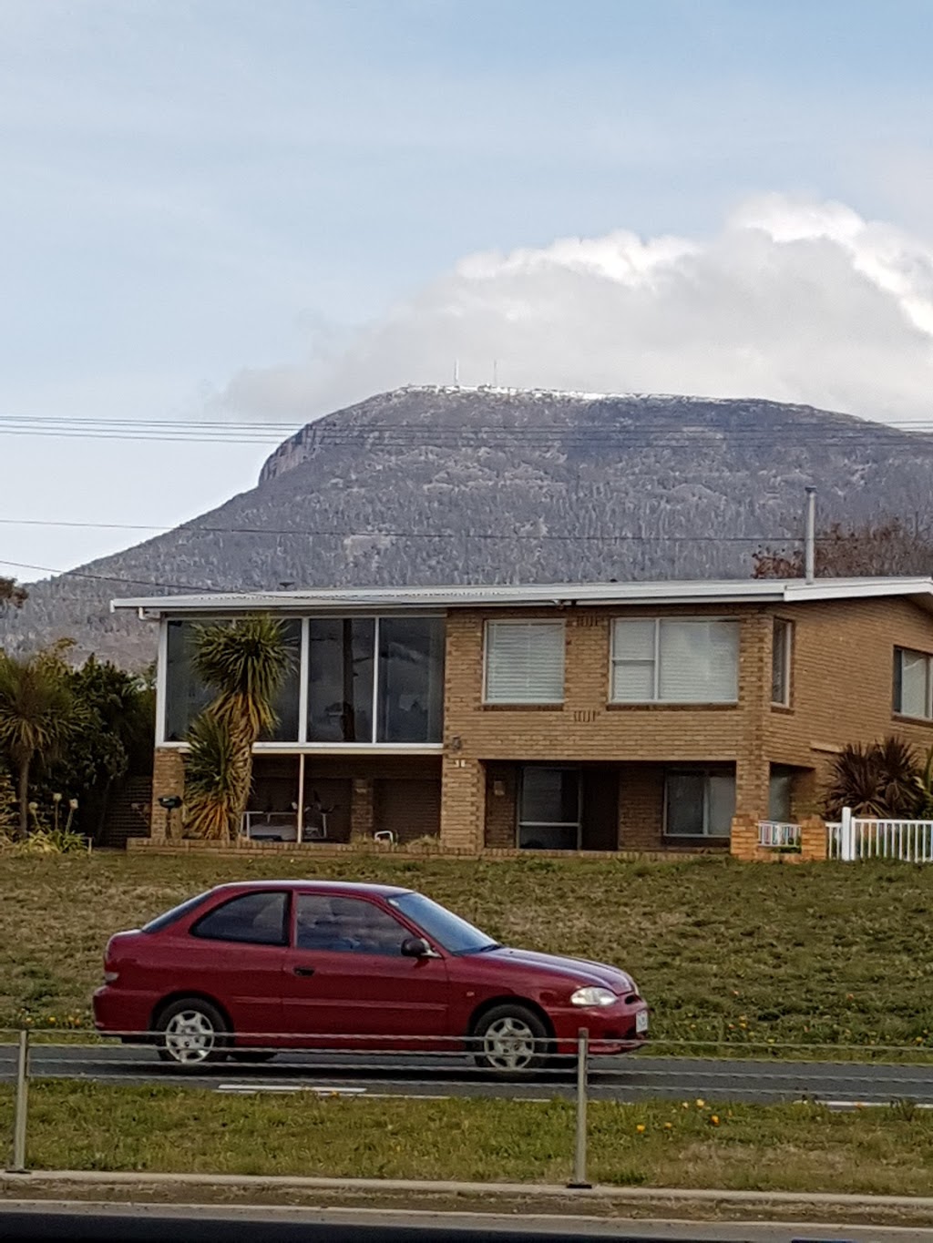 Montrose Foreshore Community Park | park | Brooker Hwy, Glenorchy TAS 7010, Australia