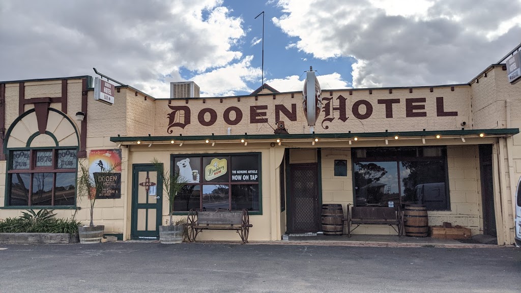 Dooen Hotel - Bottlemart Express | bar | Henty Hwy, Dooen VIC 3401, Australia | 0353847230 OR +61 3 5384 7230