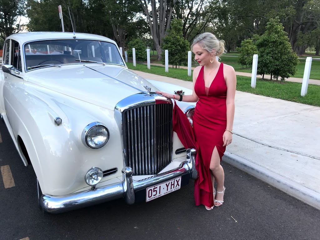 waratah Park Limousines | 18 Waratah Dr, Morton Vale QLD 4343, Australia | Phone: 0427 750 600