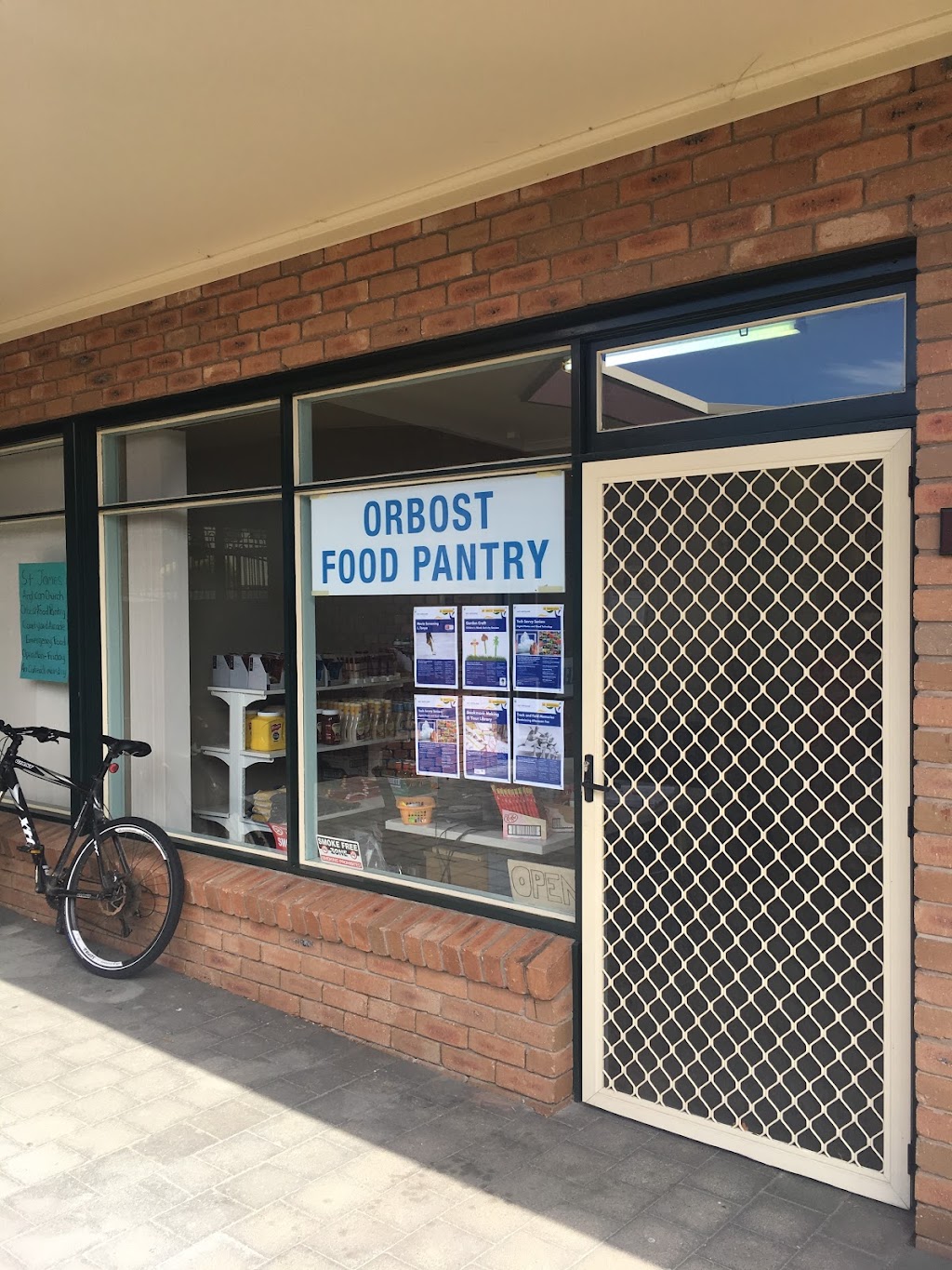 Orbost Food Pantry and Cafe | 144 Nicholson St, Orbost VIC 3888, Australia | Phone: 0417 355 930