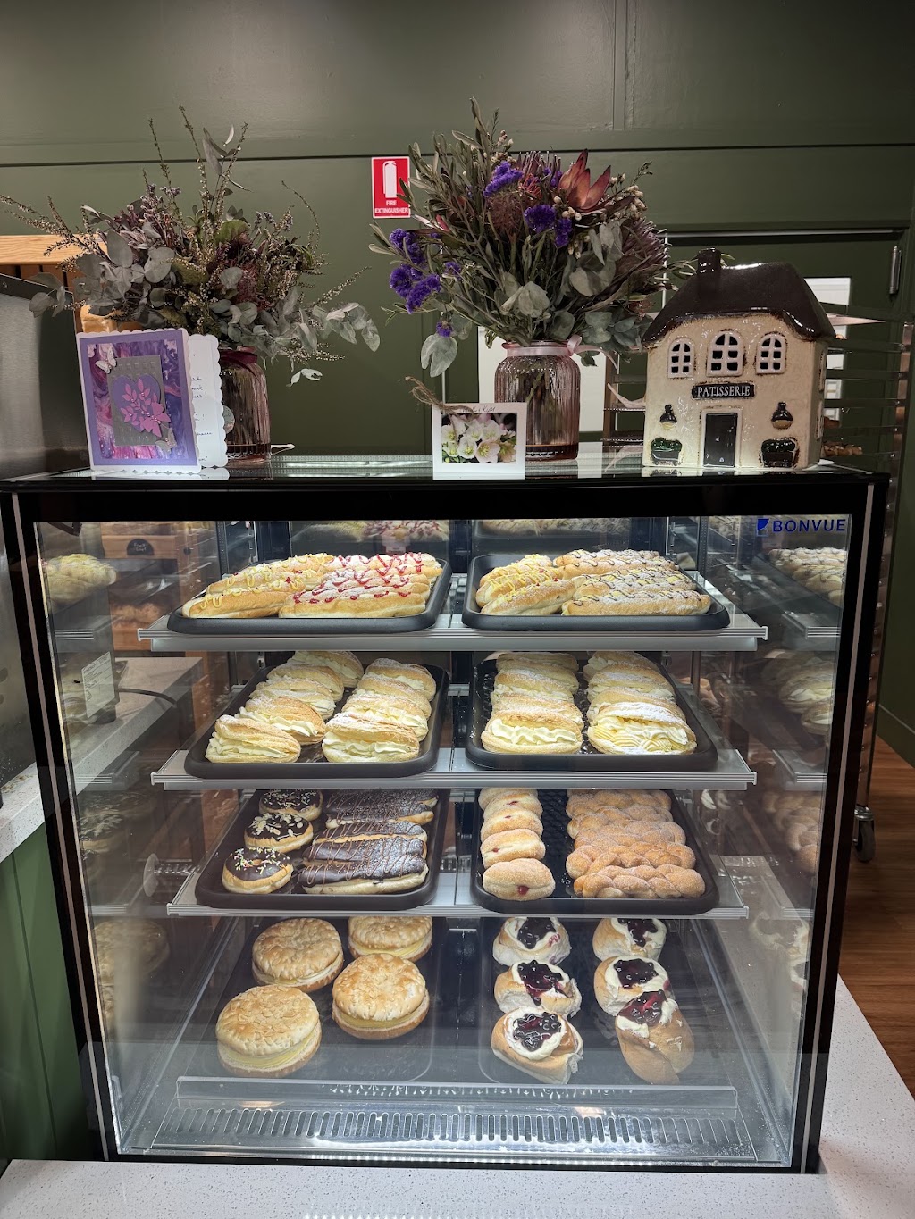 The Club Bakehouse | 84-86 Victoria St, St George QLD 4487, Australia | Phone: (07) 4625 3152