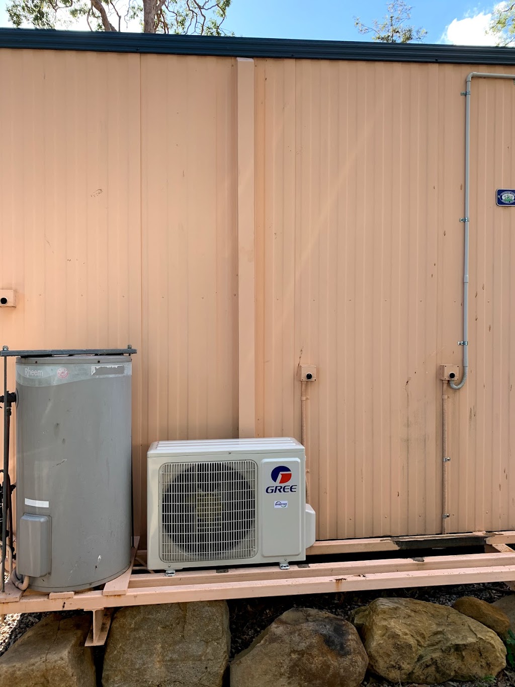 MKS Rural Services Air Conditioning & Refrigeration | general contractor | Brisbane Valley Highway, Fernvale QLD 4306, Australia | 0405837584 OR +61 405 837 584