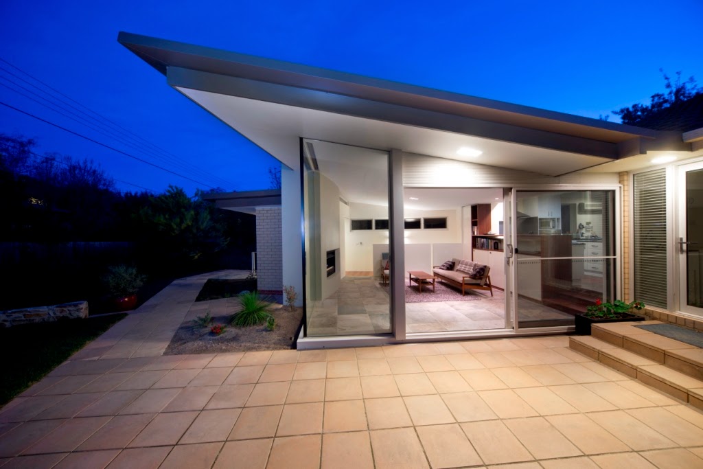 Phillips & Associates Architects | 10 Brassey St, Deakin ACT 2600, Australia | Phone: (02) 6281 1178