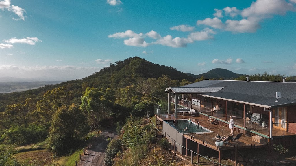 The Eagles Nest Accommodation Scenic Rim QLD | 1304 Lamington National Park Rd, Sarabah QLD 4275, Australia | Phone: 0431 281 053