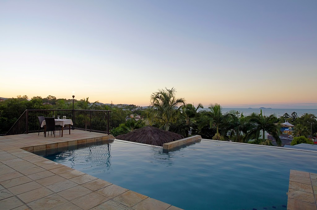 Waters Edge Resort | 4 Golden Orchid Dr, Airlie Beach QLD 4802, Australia | Phone: (07) 4948 4300