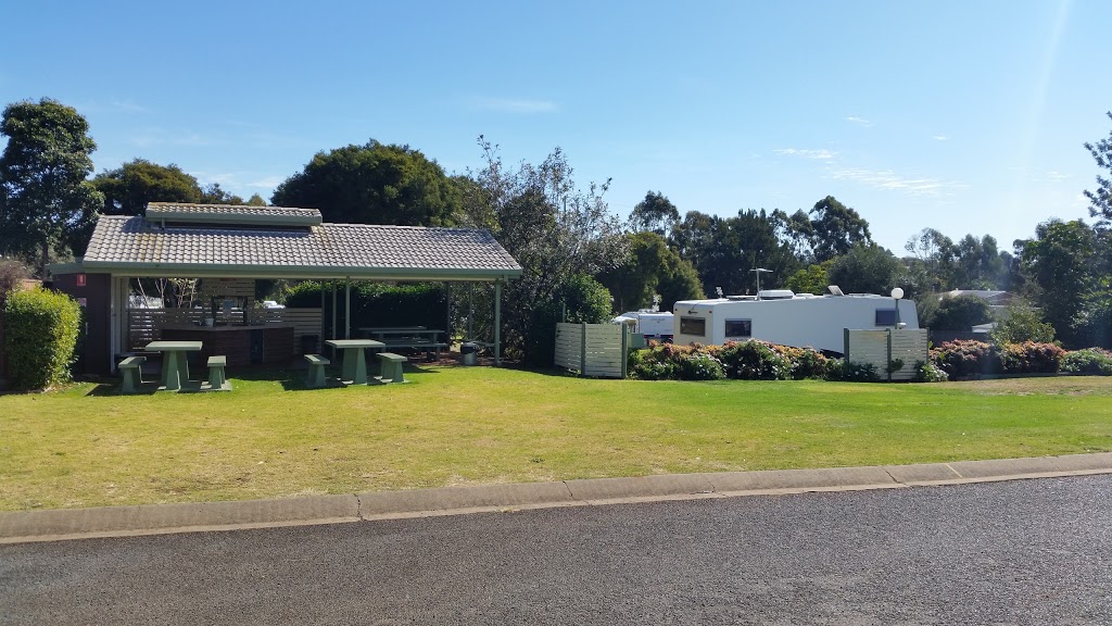 Toowoomba Motor Village | rv park | 821 Ruthven St, Toowoomba City QLD 4350, Australia | 1800675105 OR +61 1800 675 105