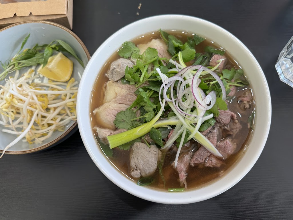 Cocos Banh Mi Bar | 12 Hamilton Pl, Mount Waverley VIC 3149, Australia | Phone: (03) 9191 1345