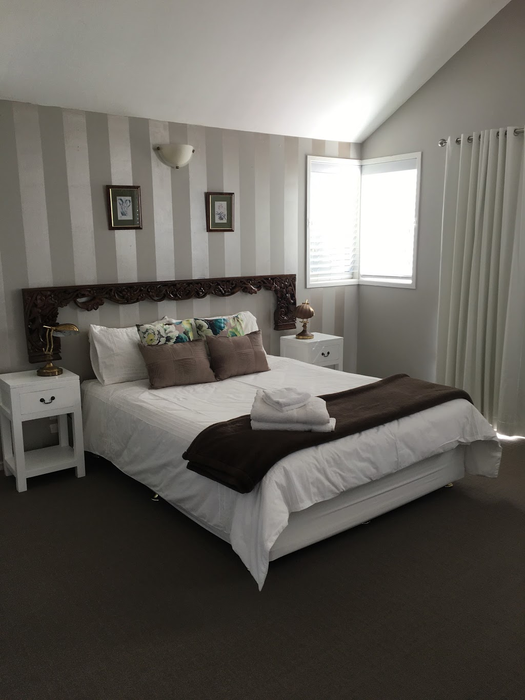 The Studio, The Apartment and The Residence | 149C Moss Vale Rd, Kangaroo Valley NSW 2577, Australia | Phone: 0403 495 548