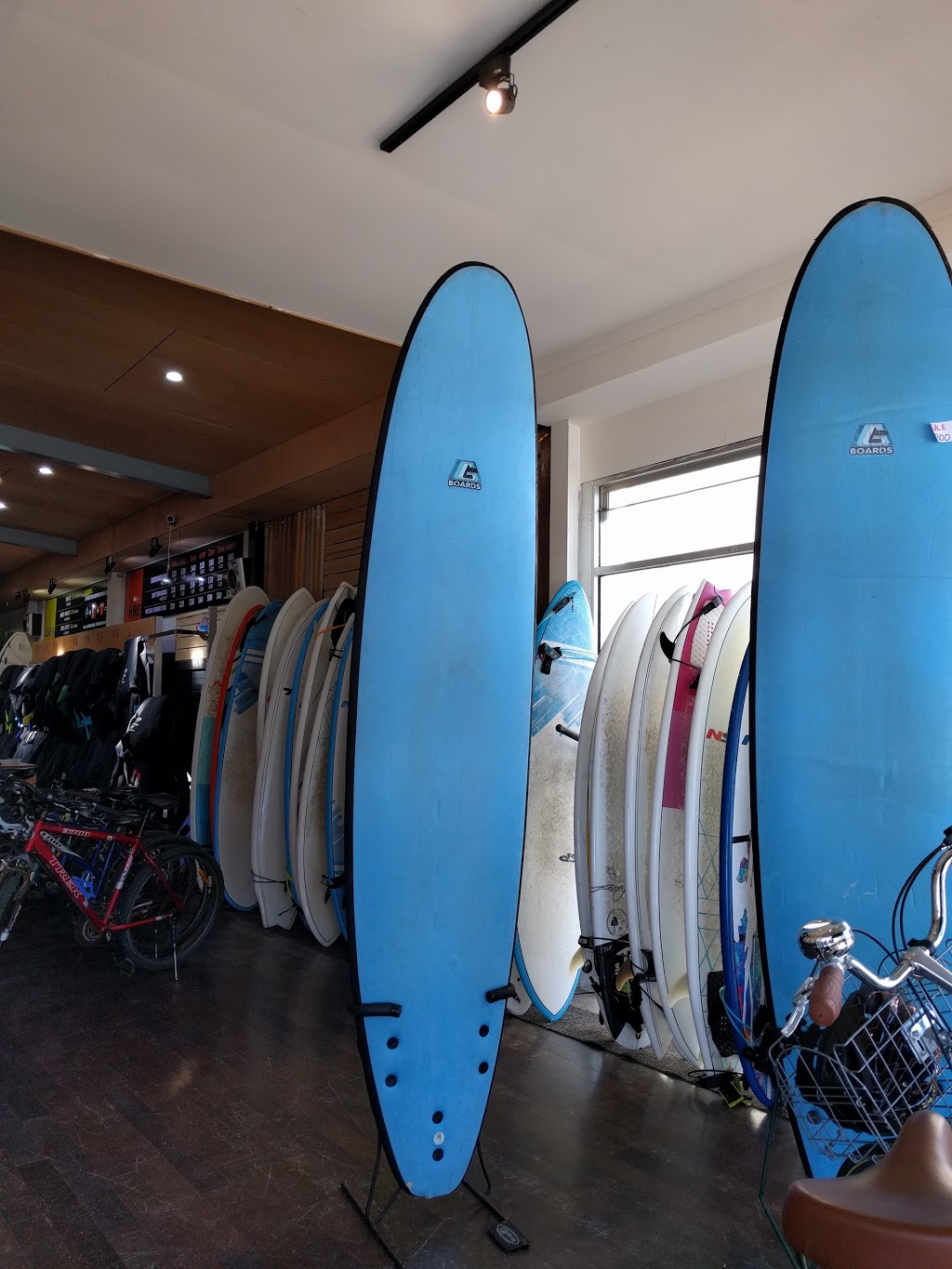 Torquay Surfing Academy | store | 34A Bell St, Torquay VIC 3228, Australia | 0352612022 OR +61 3 5261 2022