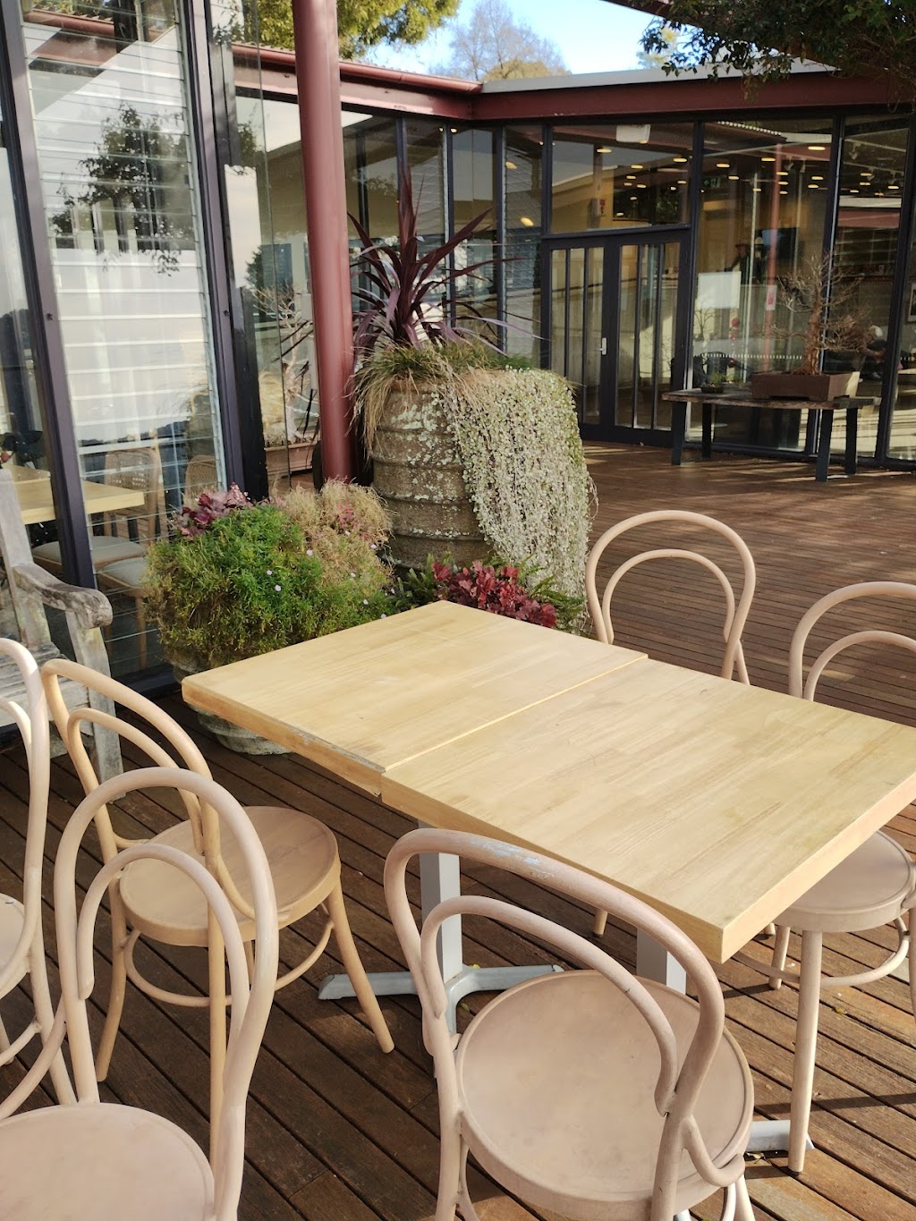 Bell Bird Cafe | 1/17 Bells Line of Rd, Mount Tomah NSW 2758, Australia | Phone: 0468 458 525