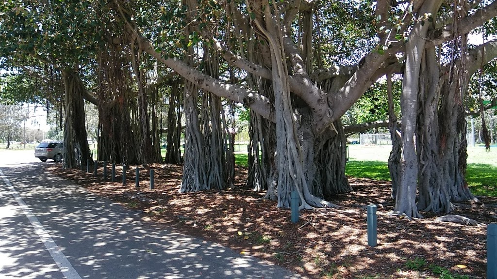 Walter Nesbit Park | Pallarenda QLD 4810, Australia