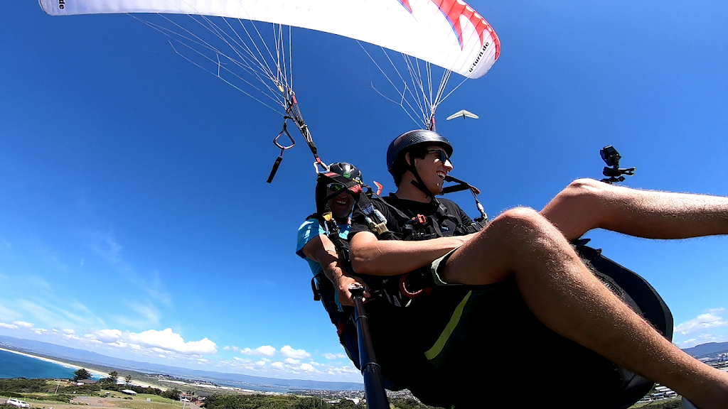 Hollywood Paragliding |  | Otford Rd, Otford NSW 2508, Australia | 0409959691 OR +61 409 959 691