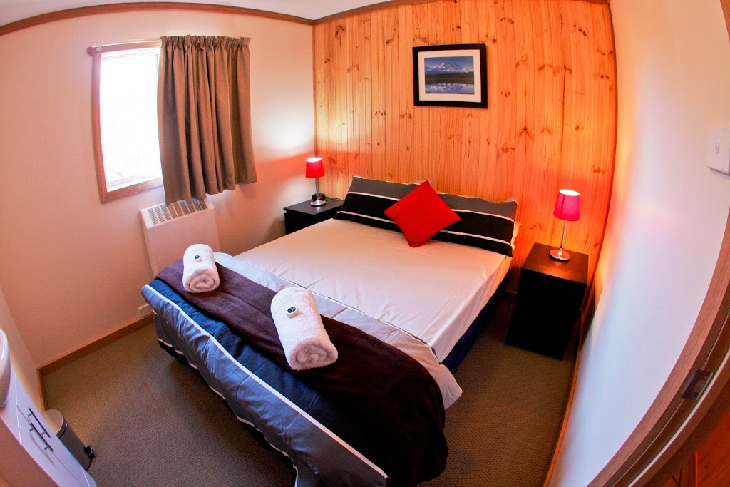 Sugarbush Lodge and Apartments | lodging | 10 Delatite Ln, Mount Buller VIC 3723, Australia | 0357776500 OR +61 3 5777 6500
