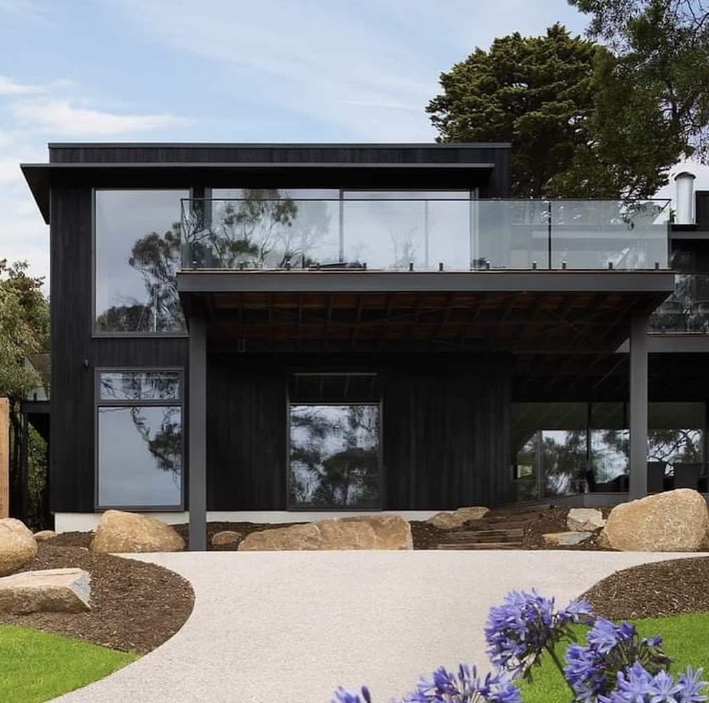 Paint It Black | 25/3 Dyson Ct, Breakwater VIC 3219, Australia | Phone: 0480 486 739