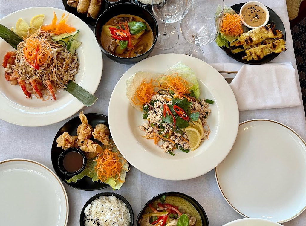 Panorama Thai | 1 Quail St, St Helens TAS 7216, Australia | Phone: (03) 6376 1999