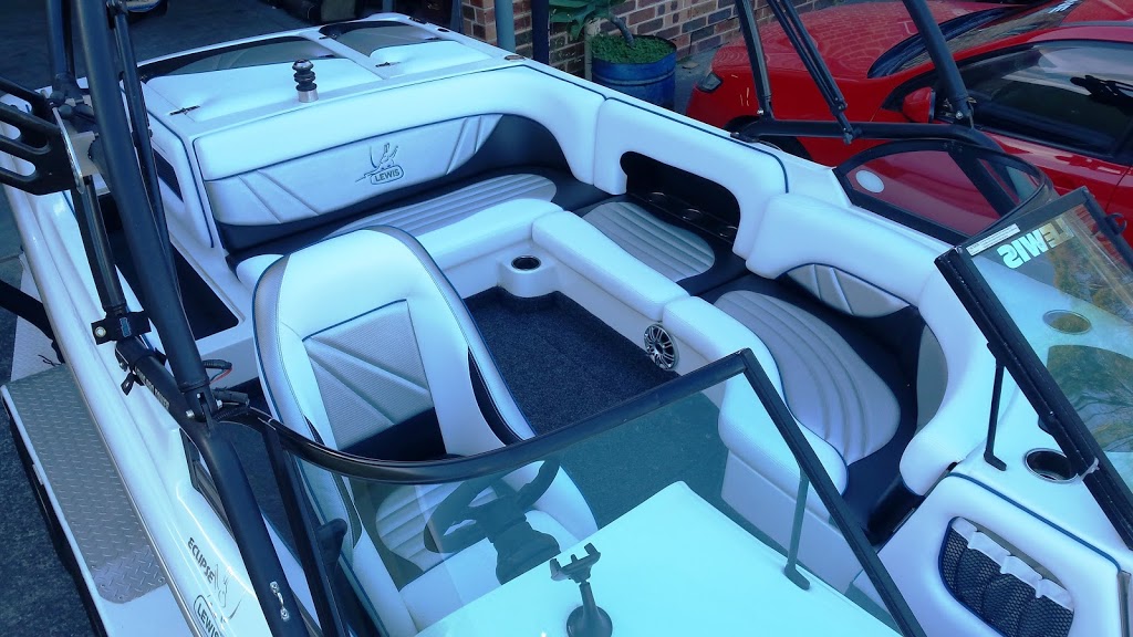 Marineline Boat Upholstery | 6/9 Apprentice Dr, Berkeley Vale NSW 2261, Australia | Phone: (02) 4389 2062