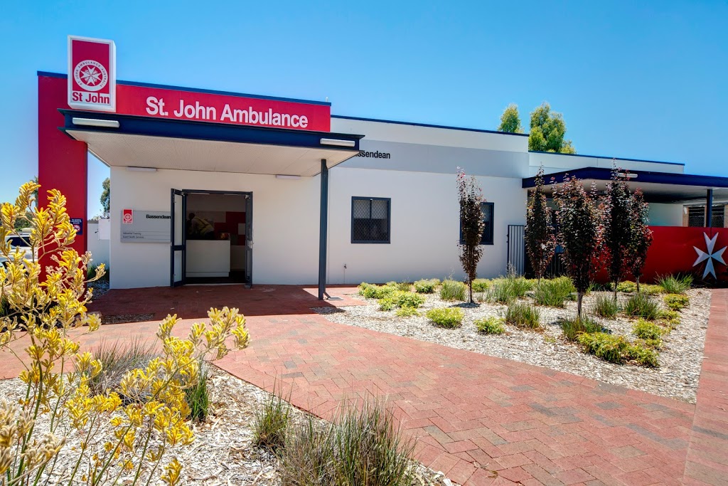 St John Ambulance | health | 377 Collier Rd, Bassendean WA 6054, Australia | 0893341233 OR +61 8 9334 1233