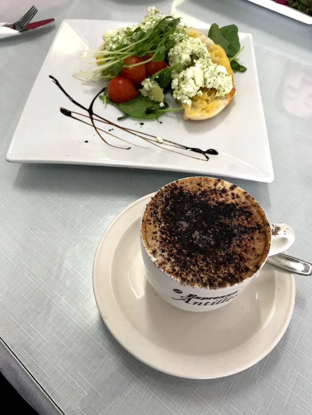 The Quirindi Coffee Pot | cafe | 254 George St, Quirindi NSW 2343, Australia | 0267462346 OR +61 2 6746 2346