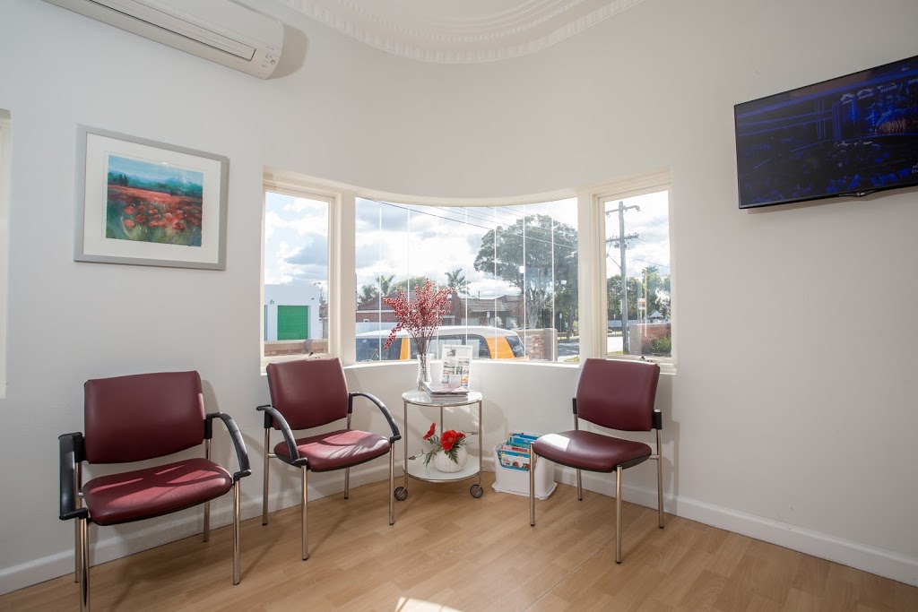 North Road Dental Clinic | dentist | 687 North Rd, Carnegie VIC 3163, Australia | 0395785552 OR +61 3 9578 5552