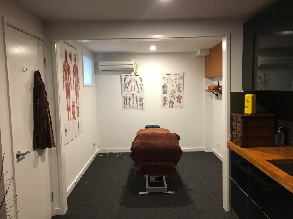 Glenn Kinder Massage Therapy | health | 415 Blackshaws Rd, Altona North VIC 3025, Australia | 0407281966 OR +61 407 281 966