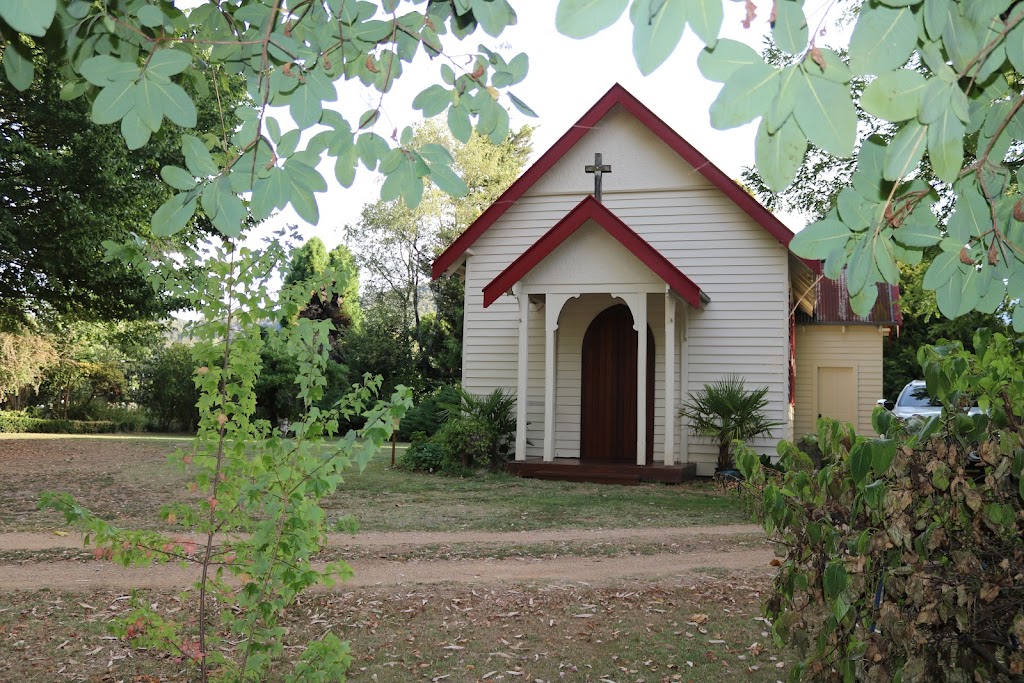 Church Eurobin | 5958 Great Alpine Rd, Eurobin VIC 3739, Australia | Phone: 0411 412 434