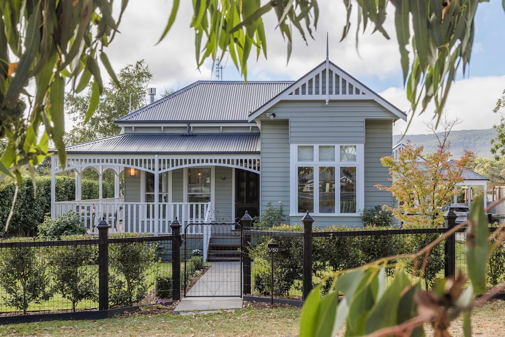 Botanic House in Woodend | 50 High St, Woodend VIC 3442, Australia | Phone: 0457 222 654