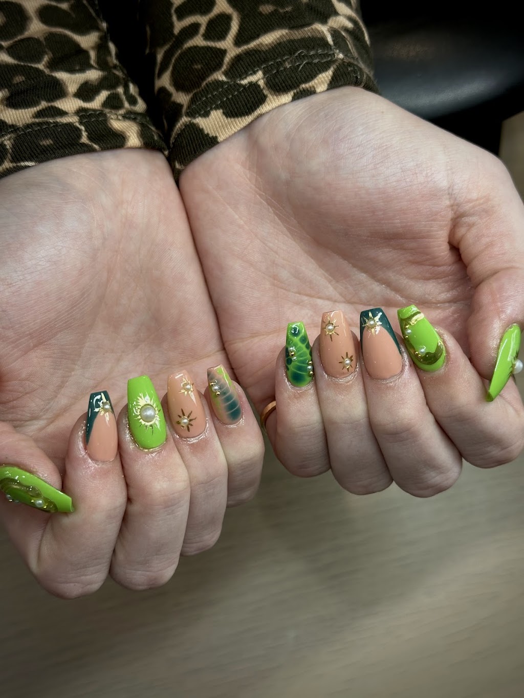 Glaze Nail Studio | 253 Ferry Rd, Southport QLD 4215, Australia | Phone: 0426 951 553