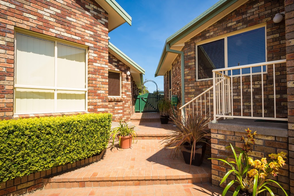 Captains Quarters Townhouses Bermagui | 6 George St, Bermagui NSW 2546, Australia | Phone: (02) 6493 4946