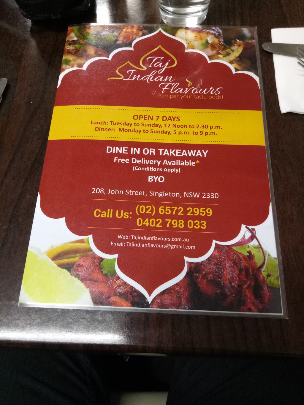 Taj Indian Flavours Indian restaurant | restaurant | 208 John St, Singleton NSW 2330, Australia | 0265722959 OR +61 2 6572 2959