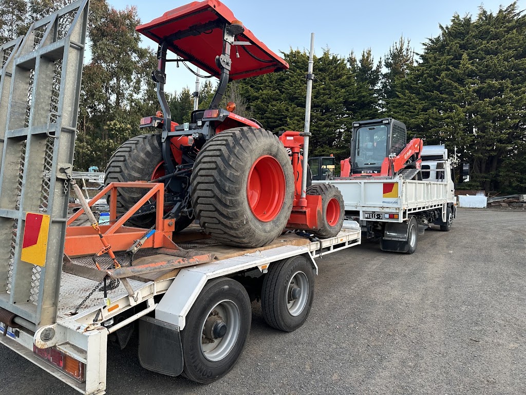 Equine constructions Australia | 1704 Stumpy Gully Rd, Moorooduc VIC 3933, Australia | Phone: 0418 351 680
